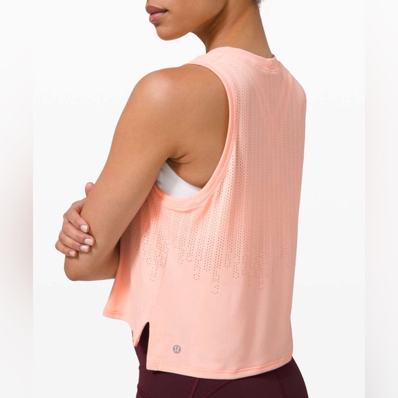 NWT! Lululemon ‘Train to Be Tank’ - Picture 3 of 6